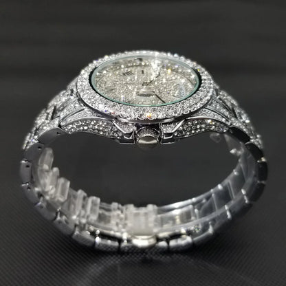 Luxury Men's Diamond Watch - Hip Hop Style, Waterproof Design, and Day-Date Feature.